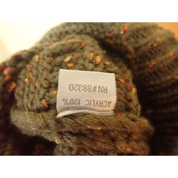 CC Exclusive Beanie Tail Ponytail Messy Bun Solid Ribbed Knit Beanie Hat Cap NWT - Picture 9 of 9